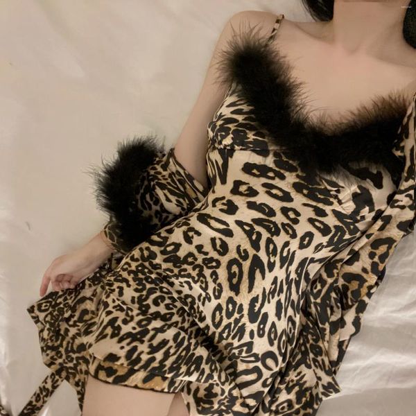 Ropa de dormir para mujer Conjuntos de batas de satén sexy Camisón con estampado de leopardo Kimono Albornoz Vestido de lencería con almohadillas Conjunto de dos piezas