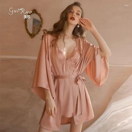 Pyjama en satin en soie en soie féminine Ensemble de lingerie de lingerie en dentelle florale Camouflage avec gust Veste Morning Robe Home tenue