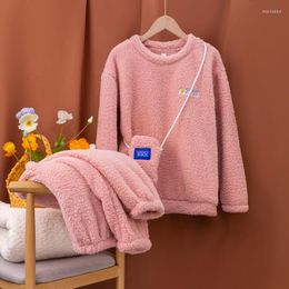 Vêtements de nuit pour femmes vêtements de nuit ensemble pour femmes couleur unie col rond en peluche pyjamas femme hiver grande taille flanelle épais vêtements de maison