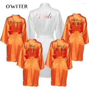 Nachtkleding voor dames Effen satijnen gewaden Witte bruidgewaad Bruidsmeisje Team Oranje Aangepaste bruiloftsochtendbadjas