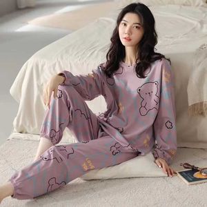 Dames slaapkleding Spring Autumn Dames Polyester Pyjama Sets Dots Slaapkleding Cartoon Nightwear PJ Huiskleding Dames eenvoudige casual pakken Big Size 5xl Q240528