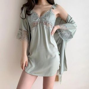 Vêtements de nuit pour femmes été glace soie 2 pièces robe costume femmes dentelle douce maison robe col en v sexy volants mignon chemise de nuit courte intime pijamas