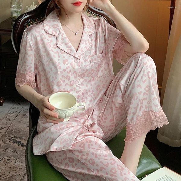 Pyjama d'été en soie glacée pour femmes, manches courtes, pantalon long, cardigan à revers, imprimé, robe de maison, chemise de nuit en dentelle, sexy, imprimé léopard rose