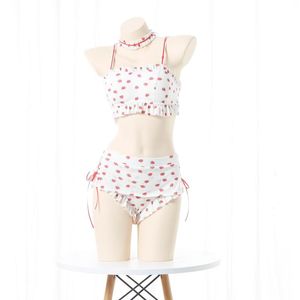 Vêtements de nuit pour femmes ensemble de pyjamas d'été chemise de nuit écolier japonais pur désir maillot de bain Kawaii fraise imprimé Bikini