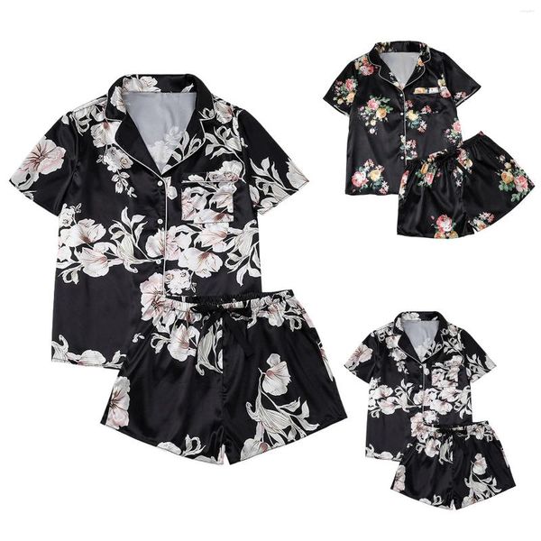 Vêtements de nuit pour femmes Ensemble d'été Femmes Vintage Floral Imprimé Pyjamas en soie de glace pour chemise de poche boutonnée à revers avec pantalon court