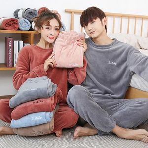 Vêtements de nuit pour femmes SUO CHAO S-8XL automne hiver ensemble de pyjamas en polaire pour femmes et hommes vêtements de nuit en peluche Couple pyjamas vêtements de nuit chemise de nuit 231116