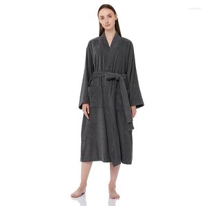 Vêtements de nuit pour femmes Terry solide coton peignoir hiver absorber l'eau dames Robe de chambre El Robe col en V Kimono pour femme 2023