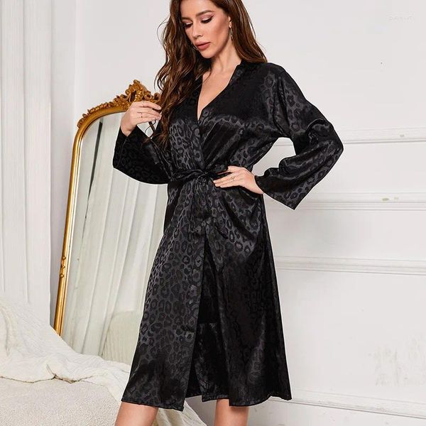 Vêtements de nuit pour femmes Peignoir à col en V Chemise de nuit Noir Printemps Rayonne Satin Robe Robe de chambre Femmes Manches longues Kimono Vêtements de nuit Loungewear