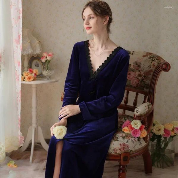 Ropa de dormir para mujer Camisones vintage Sexy Velour Robe Vestido de noche largo Princesa Ropa de dormir Mujeres Otoño Invierno Cálido Dulce Pleuche Terciopelo