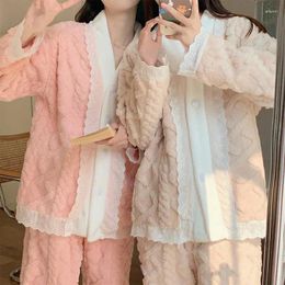 Vêtements de sommeil pour femmes Pyjama chaud pour les femmes Pyjama d'hiver plus taille Set Fluffy Set Home Wear Flannel Sous-vêtements