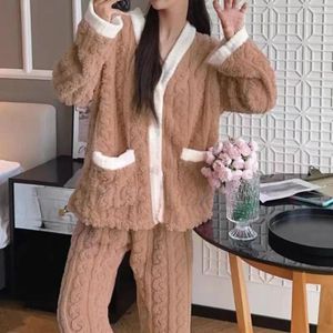 Dames slaapkleding Winter warme pluche fluwelen loungewear set gezellig voor vrouwen thermische pyjama's met v-hals lange mouwtoppen