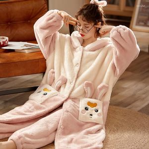 Vêtements de nuit pour femmes hiver femme pyjama velours épaissi flanelle corail dessin animé maison costume longueur pour garder au chaud prolongé à capuche LONG