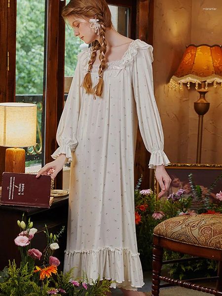 Vêtements de nuit pour femmes Femmes Automne Fée Vintage Princesse Pyjama Chemise De Nuit Volants Imprimer Modal Mesh Lolita Sweet Girls Chemise De Nuit Victorienne