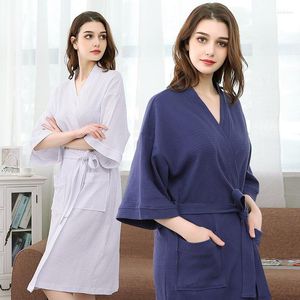 Vêtements de nuit pour femmes femmes coton sucer sueur serviette peignoir Sexy Femme gaufre Kimono peignoir Spa El hommes demoiselle d'honneur robe de chambre Peignoir