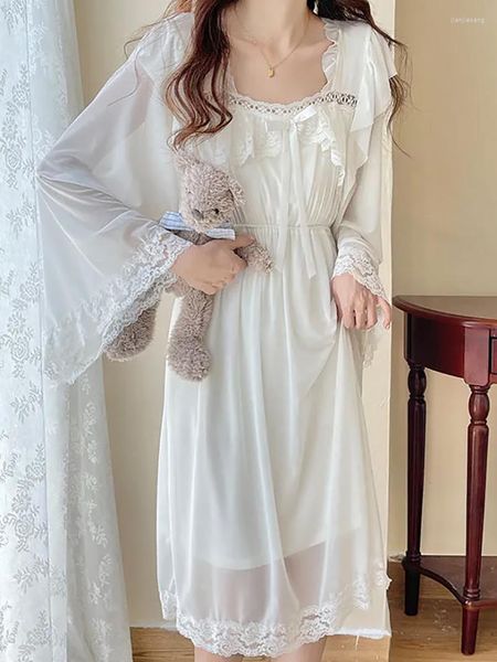 Vêtements de nuit pour femmes Femmes Fée Volants Mesh Lolita Vintage Princesse Chemise de nuit Printemps Automne Coton Dentelle Victorienne Chemises de nuit Peignoir