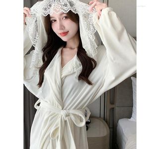 Vêtements de nuit pour femmes femmes automne hiver pyjamas velours princesse Style chemise de nuit maison vêtements blanc fée Robe à capuche Robe de nuit
