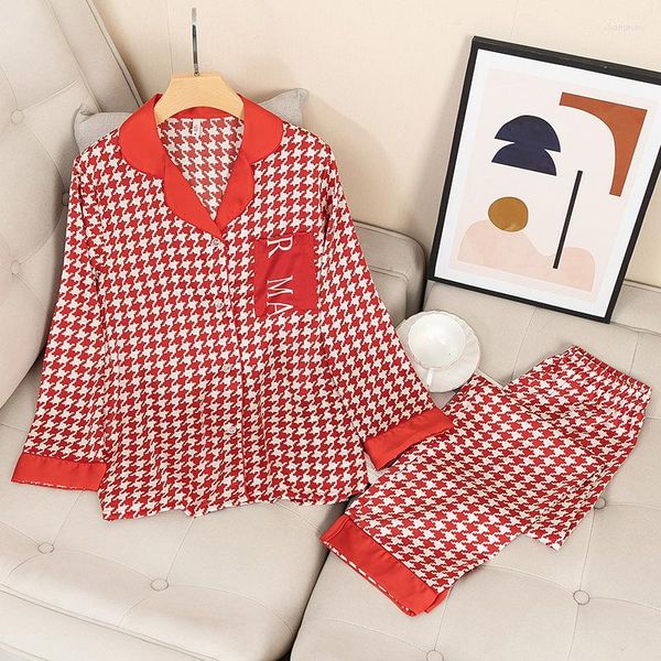 Vêtements de nuit pour femmes Femmes Rouge Pyjamas Ensemble Satin 2PCS Sleewpear Chemise À Manches Longues Pantalon Nouveauté Plaid Sommeil Femme Casual Pyjamas Costume Homewear