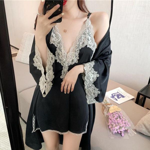 Vêtements de sommeil pour femmes robe Robe réglé en deux pièces costume fausse soie de nuit en satin lace kimono robe soft intime lingerie 2022 nightwear