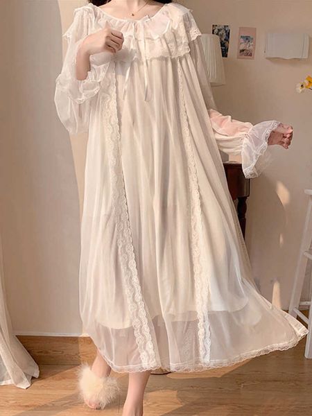 Vêtements de nuit pour femmes Femmes Ruffles Vintage Chemises de nuit Lolita Princess Sleepwear White Lace Mesh Fairy Night Dress Victorian Nightdress Loungewear P230511