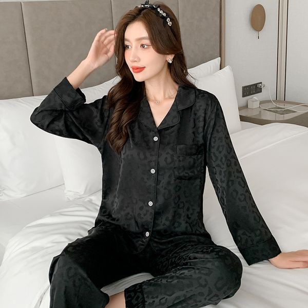 Vêtements de nuit pour femmes Ensembles de pyjamas 2 pièces pour femmes Léopard Noir Pijama Faux Soie Satin Revers Pyjama Femme Vêtements De Nuit Chemise À Manches Longues Pantalon Homewear 230428