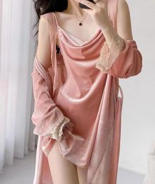 Vêtements de nuit pour femmes Femmes Velours Peignoir Robe Ensemble Automne Robe Chemise De Nuit Costume Lady Chemise De Nuit Deux Pièces Velours Dentelle Kimono Loungewear