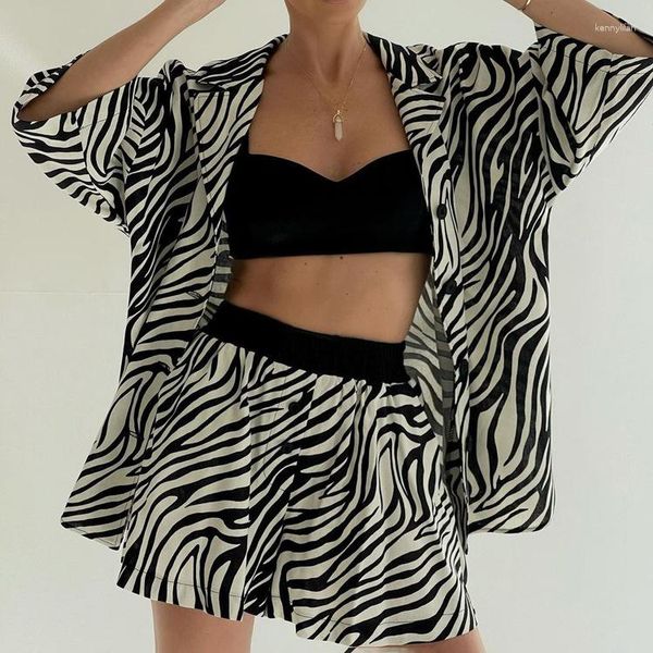 Damen-Nachtwäsche, Zebra-gestreifter Sommer-Pyjama mit Shorts, Damen-Loungewear-Set 2023, Satin-Seide, Heimanzug, Nachtkleidung