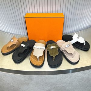 Topkwaliteit suède platte slippers voor heren, pantoffels, dames, gespleer, casual luxe designer slides voor heren, klassieke clips, voetenslipper, zomerstrandschoenen, 35-46