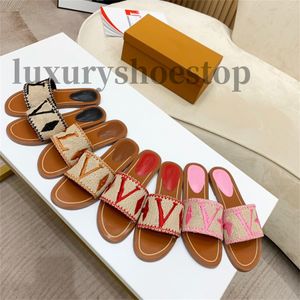 Pantoufles Pour Femmes Sandales Plates De Luxe Designer Mode Broder Sandale Lettre Pantoufle Femmes Été Plage Diapositive Dames Chaussures À Talons Bas