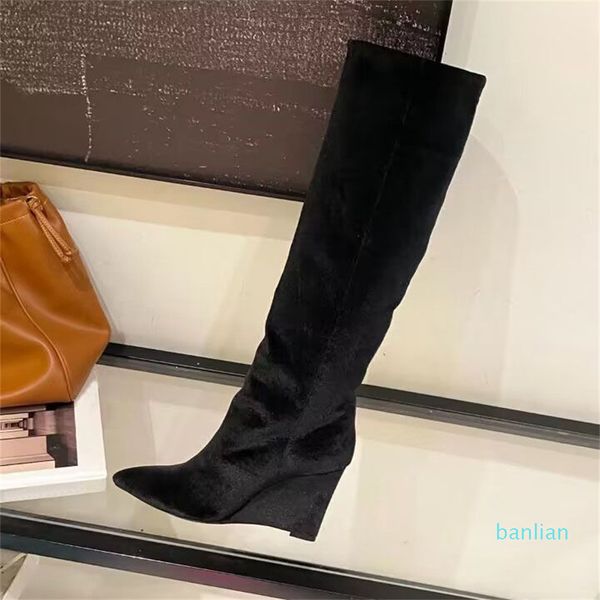 Botas de tacón inclinado para mujer, zapatos de tacón alto cosidos de cuero con cristales de gamuza a la moda, falda corta por encima de la rodilla para fiesta y boda, 35-40