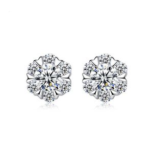 Boucles d'oreilles en cristal de flocon de neige pour femmes Boucles d'oreilles en argent sterling 925 Designer Boucles d'oreilles en diamant classique Bijoux de fête de mariage Cadeaux de Noël