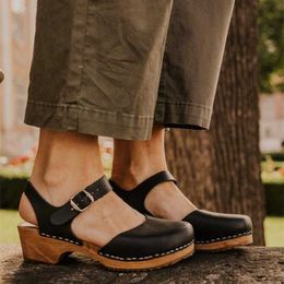 Dames Effen kleur PU ronde hoofd auto stikselen hak gesp eenvoudige set op fashion casual all-match zomer sandalen 1KB071 Y0721