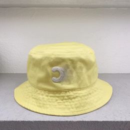 Chapeau seau avec lettres brodées en 3D pour femmes, pare-soleil et protection solaire à large bord, de styliste, à la mode, pour printemps et été