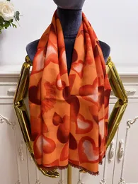 Foulard carré femme écharpes 100% cachemire matière fine et douce pinte orange lettres motif coeurs taille 130 cm- 130cm