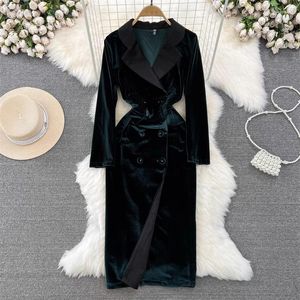 Costumes pour femmes automne et hiver Blazer haut de gamme léger tempérament de luxe à manches longues col de costume mince a-ligne velours Trench Coat robe Z833