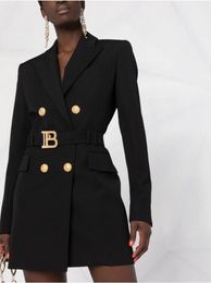 Damespakken Blazers 2021FW Luxe Herfst Vrouwen Double Breasted Blazer Met Riemen Vrouwelijke Mode Jas Jacket 2 Color GDNZ 7.12