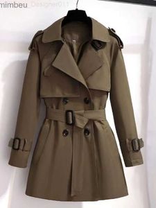 Suisses de femmes Blazers Trench Black Trench Coat for Femmes 2023 Nouvelles vêtements de style coréen Vintage Femme Mabille Élégante Vestes Vestes surdimensionnées Coat C240410