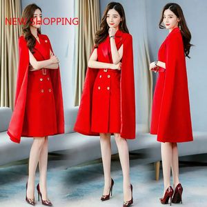Costumes pour femmes Blazers Noël Châle Cape Robe Femme 2023 Automne Coréen Chic Élégant Mode Double boutonnage Dames Rouge Noir Blazer Robes 231213