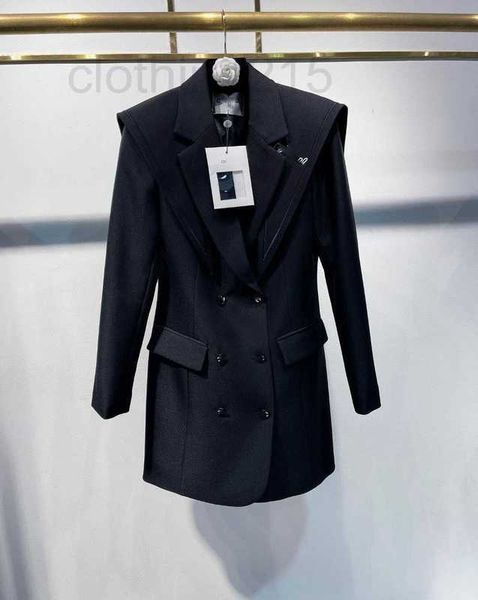 Trajes de mujer Blazers Diseñador Principios de otoño Nuevo estilo de celebridad francesa Temperamento elegante Industria pesada Bordado Conjunto alto Traje de chal Vestido CW4K