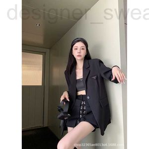 Trajes de mujer Blazers diseñador Kardashian mismo párrafo 23 principios de primavera nuevo triángulo logo adorno traje abrigo distribución cintura bolsa adelgazante estilo real 7OU9