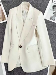 Damespakken blazers jassen voor vrouwen kleine pak jassen lente nieuwe Koreaans temperament elegante tops mode veelzijdige jas kantoor blazers voor vrouwen c240411