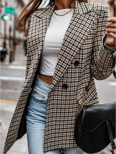 Costumes de femmes Blazers Plaid Blazer Veste Femme Femme Printemps Autumn Long Manche Blazers décontractés Blazers Khaki Coats Fall Fall Elegant Office Suite Magas 230403