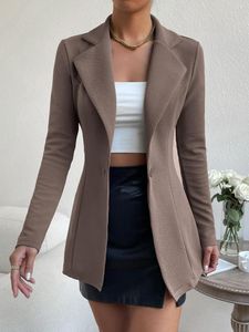Costumes pour femmes Brown Fashion Small Suit Manteau de printemps et d'automne