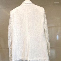 Abiti da donna Eleganti signore coreane con ricamo floreale in pizzo con risvolto Blazer moda autunno manica lunga doppio petto da donna cappotti aderenti