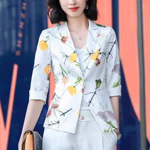 Damespakken Elegante dames Casual Floral Yellow Geel Purple Dames Blazers Nieuwste Design Women Jackets Three Quarter Sleeve Suit 728J