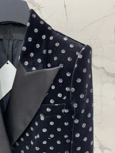 Costumes pour femmes Style européen Bling Dots veste courte en velours mode strass bouton mince Blazer noir