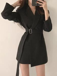 Trajes de mujer Blazer de moda para mujer traje 2023 chaqueta de temperamento con cinturón Retro de longitud media ropa de oficina Tops de mujer abrigos de otoño
