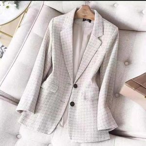 Costumes pour femmes Formel coréen Plaid Tweed Femmes Slim Blazers surdimensionné 5XL Bureau Manteaux élégants Blanc / Noir Vintage Work Wear Outwear 2023