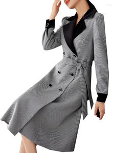 Costumes pour femmes de haute qualité longues femmes Blazer dames veste noir Plaid femme manteau décontracté avec ceinture pour l'automne hiver