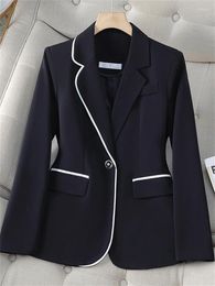 Giacca da donna per donna Moda coreana Blazer formale a bottone singolo Primavera 2024 Cappotti eleganti casual Blazer da donna da ufficio Capispalla