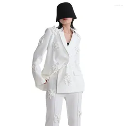 Costumes pour femmes Lemongor Femme Élégant Chic Fleur-Embelli Blazer Manteau 2023 Printemps Automne Manches Longues Double Boutonnage Vêtements D'extérieur Pour Les Femmes